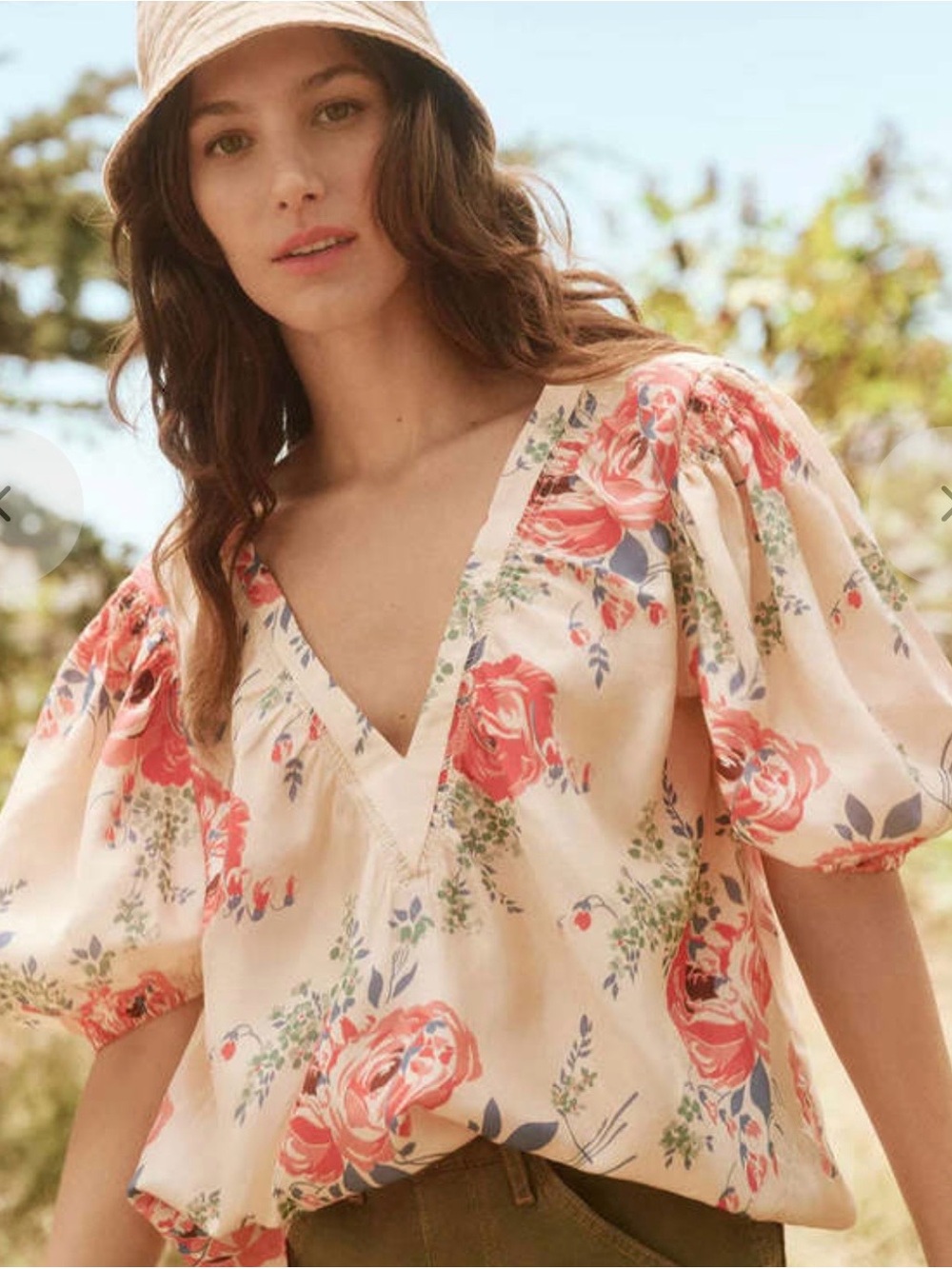 THE GREAT. Bungalow Silk Top in Echo Rose size 1 Small